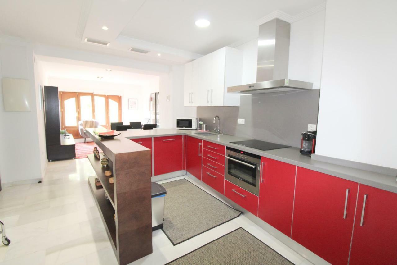 Precioso Apartamento Al Lado De Las Torres De Serrano Valencia Eksteriør bilde
