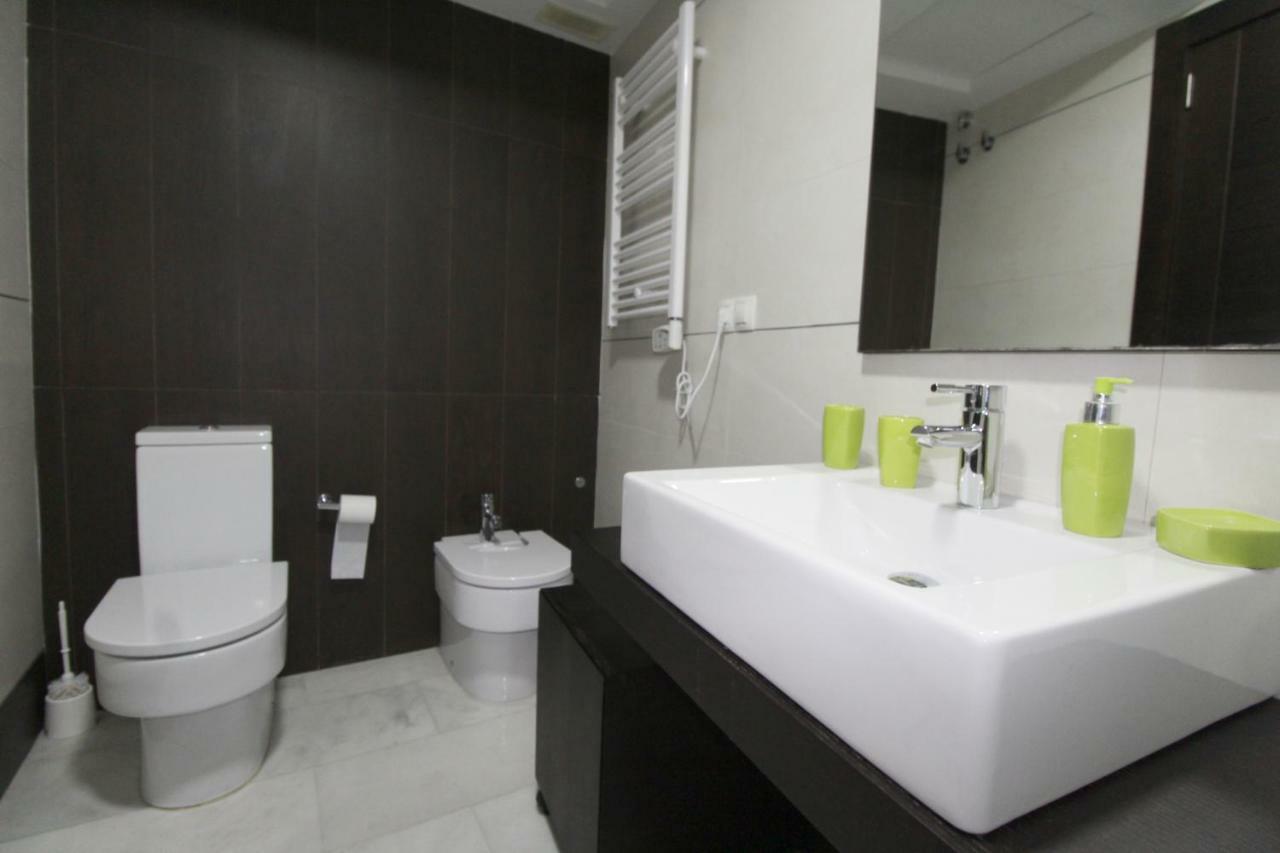 Precioso Apartamento Al Lado De Las Torres De Serrano Valencia Eksteriør bilde